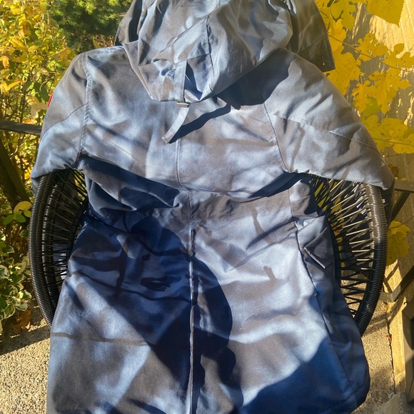 Small Canada Goose Rossclair Parka - Picture 5 of 16